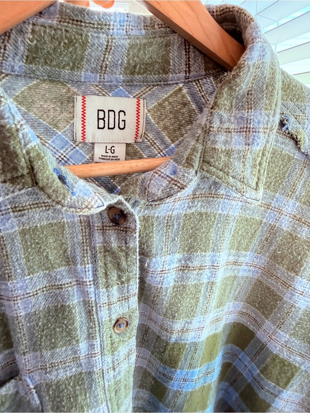 BDG Andy Flannel Distressed Button-Down Shirt - Picture 6 of 7
